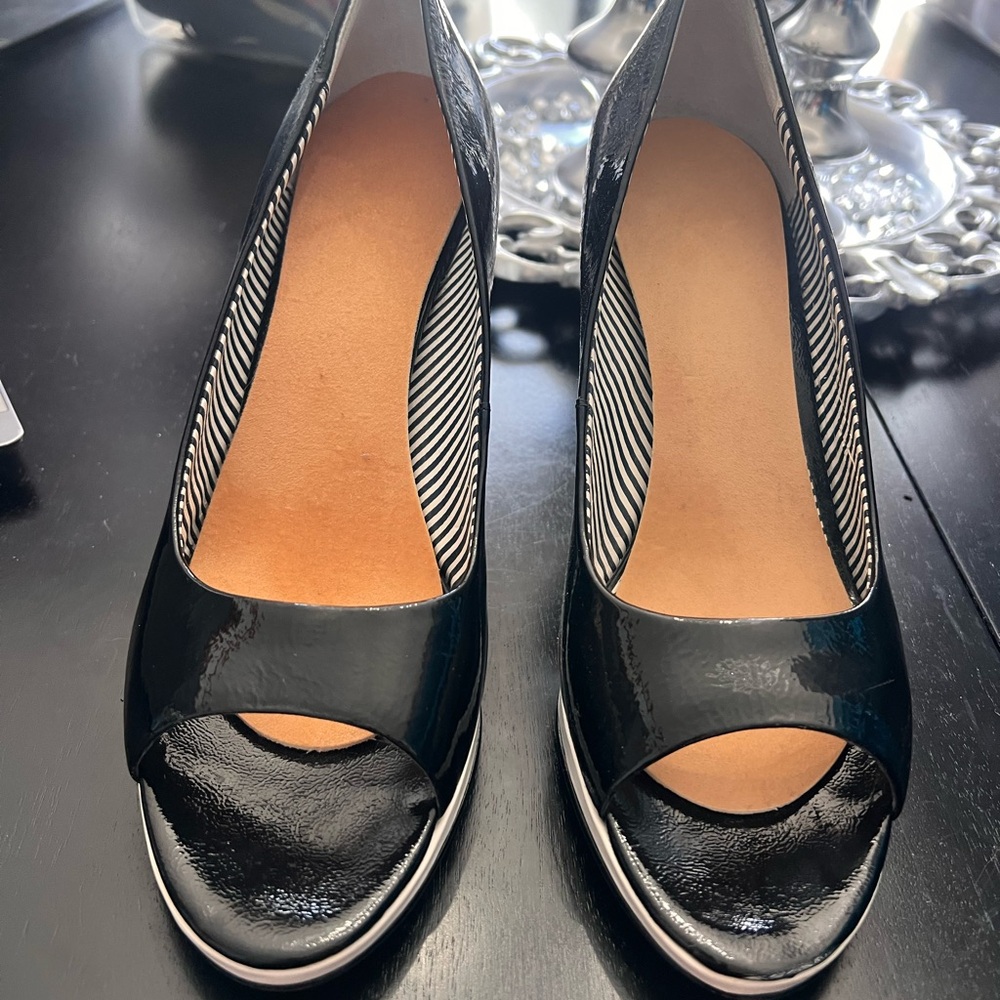 Anne Klein Black Patent Peep-Toe Heels